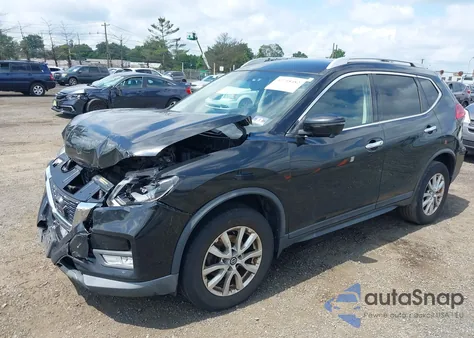 2017 Nissan Rogue Sv z USA, uszkodzony, nr VIN KNMAT2MV4HP533789